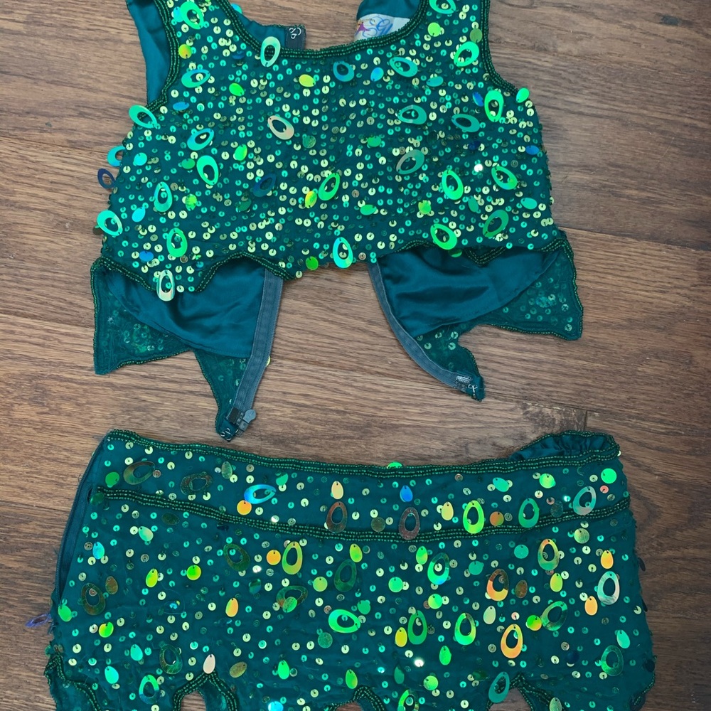 Two piece crop and skirt set from Glamour Costumes